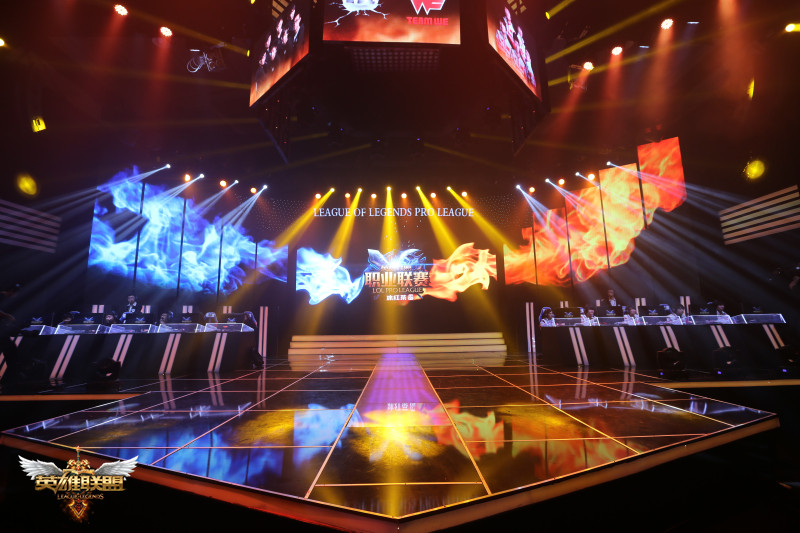 LPL赛区、LCK赛区、LEC赛区与LCS赛区队伍集结,全球总决赛巅峰对决一触即发!